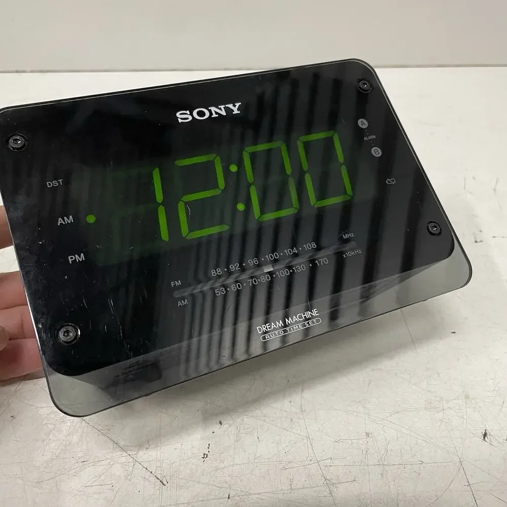 Sony Dream Machine FM/AM Auto Time Set Digital Clock Radio Model Number ICF-C414